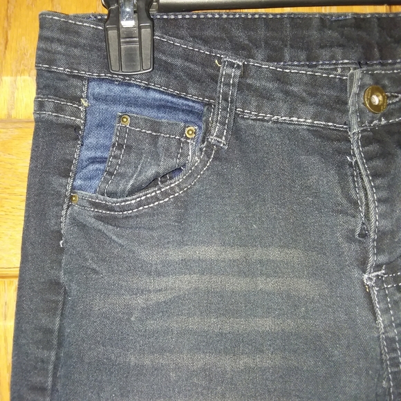 Women's Jeans - Picture 2 of 2